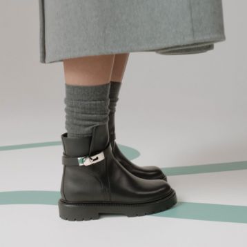 レディースブーツとアンクルブーツ | Hermès - エルメス-公式サイト